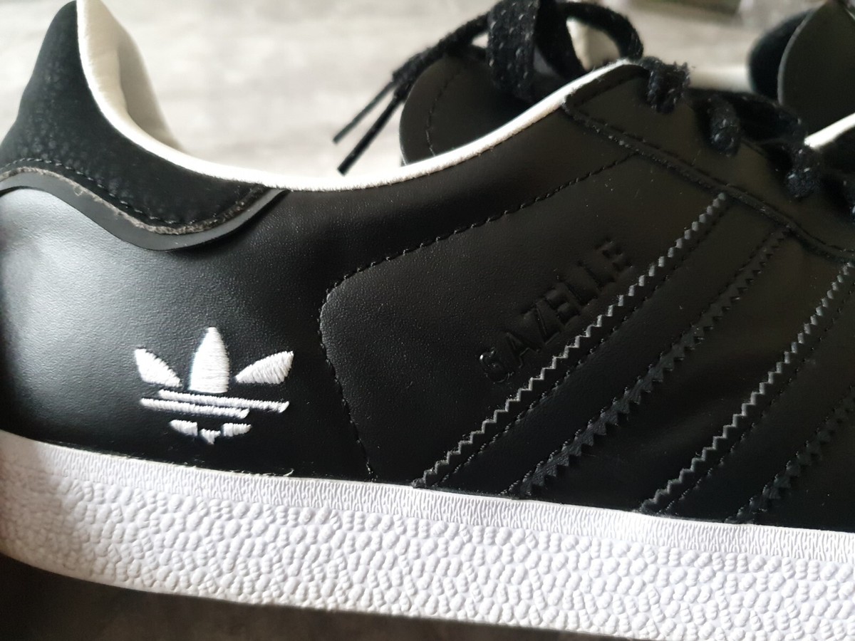 adidas gazelle silver green womens Gazelle Indoor Trainers in Core Black | adidas Originals main image 0