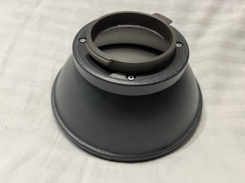 Broncolor P-Travel Reflector 7.5" Camera & Flash Lighting - New Open Box - Picture 2 of 8