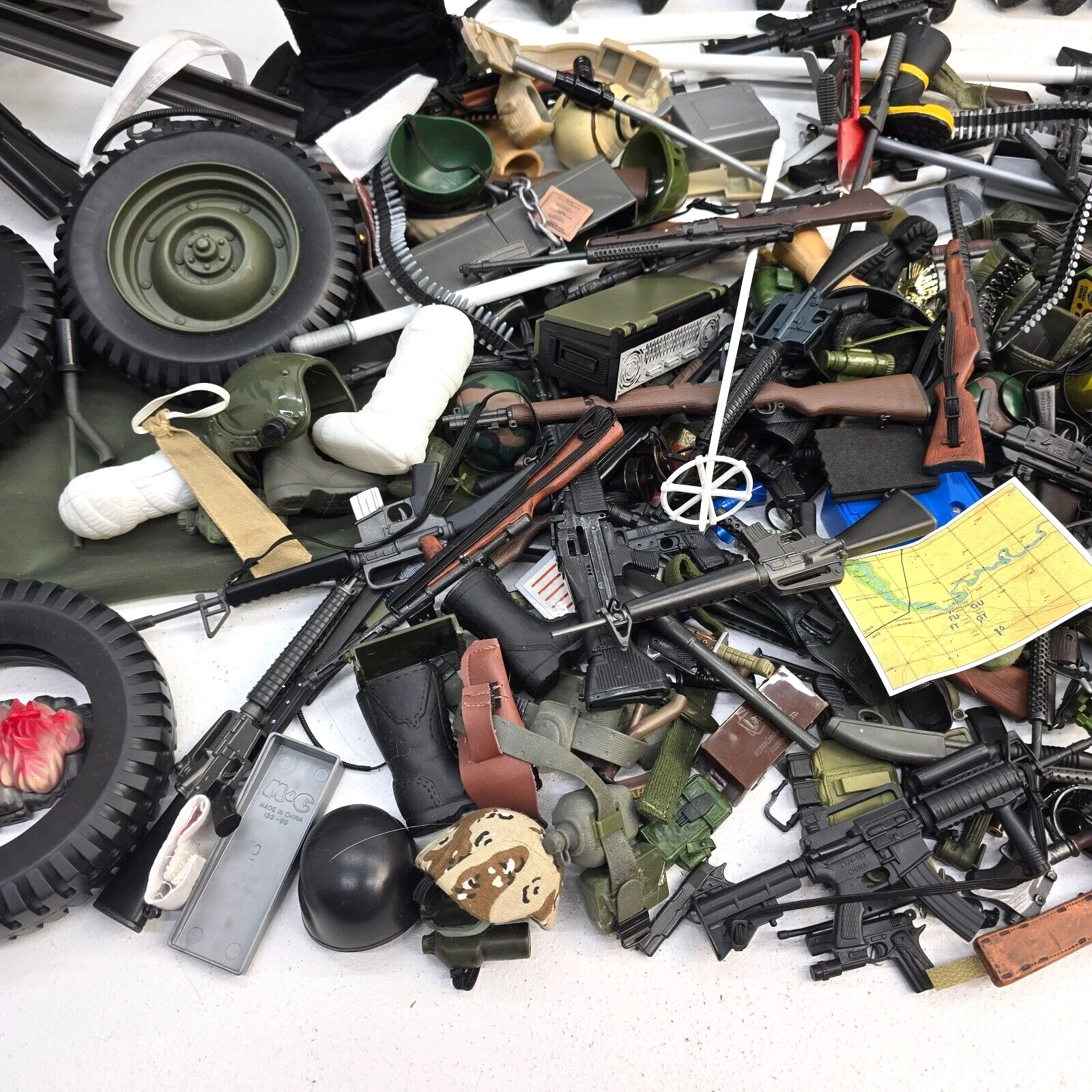  vintage military action figures weapons boat tent clothing chest 