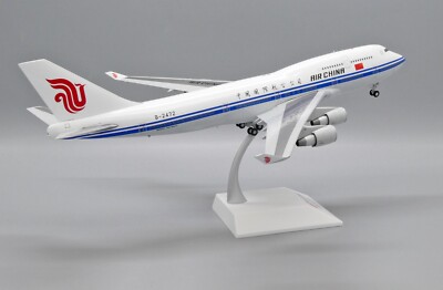 JC Wings 1:200 中国国際航空 B747-400 B-2472 JC Wings 1:200 Air China Boeing B747-400 B-2472 Diecast Model
