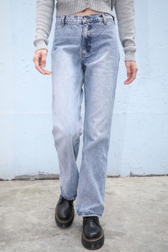 brandy melville light wash Mid rise 