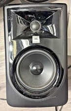 JBL 305P MkII 5" 2-Way Powered Studio Monitor Speaker Black