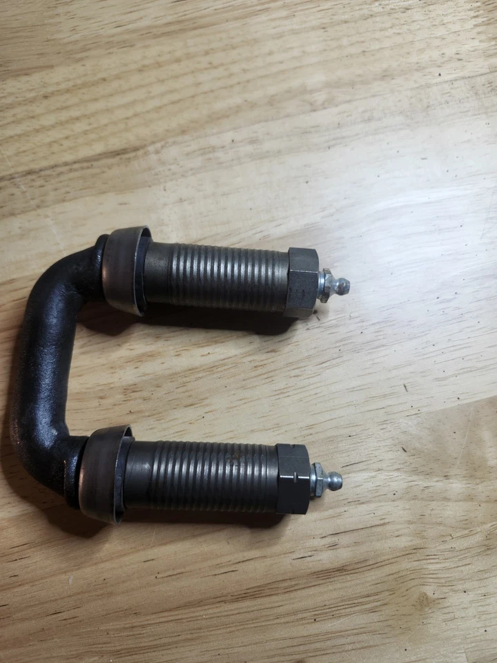 Jeep Spring Shackle Kit New Old Stock MB, CJ2A, CJ3A, CJ3B, CJ5, CJ6, M38 802061 - Image 2 of 4