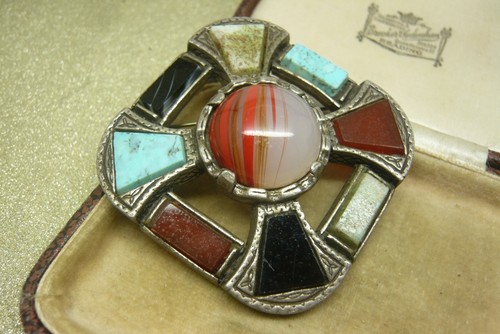 Broche Vintage Signée 'Miracle' - Émail Celtique Bleu Turquoise (Écossais)