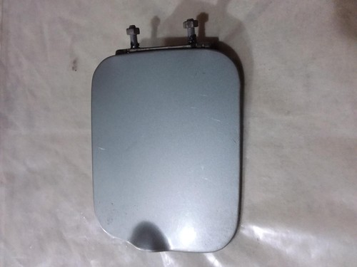 BMW 3 SERIES FUEL DOOR / FILLER E46 09/98- 98 99 00 01 02 03 04 05 06