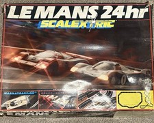 Le Mans 24hr Scalextric Track Running Set 835cm Long Original Box Working 2 Cars