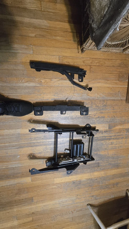 S10 Blazer GMC S15 1983-94 JIMMY ASIENTO CON CANASTILLA ELÉCTRICO PASO DE PISTA ASIENTO MANUAL PISTA Foto 2 de 4