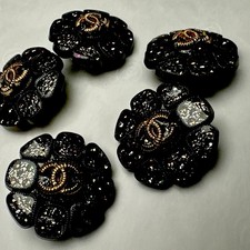 5 bunte Strass/ Kristall Chanel Kn&ouml;pfe Blume/ Kamelie 23 mm NEUWERTIG