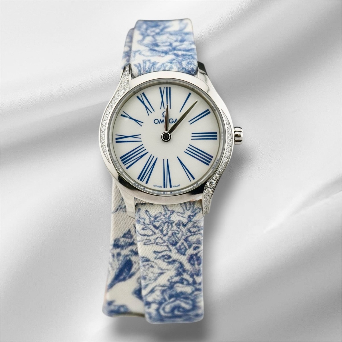 Omega 26mm De Ville Mini Tresor Steel Diamonds Ladies Watch Blue