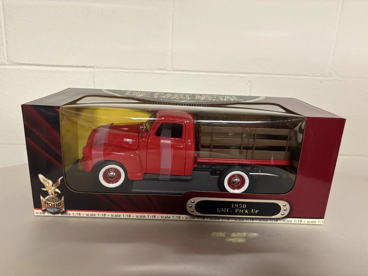 Road Signature GMC 1:18 Scale Diecast Cars, Trucks & Vans for sale