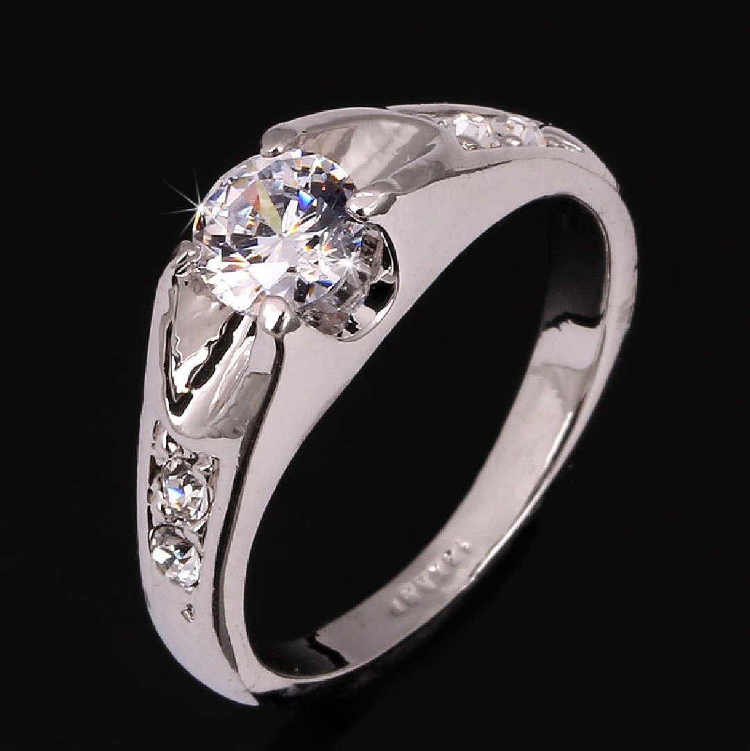 Elegant White Gold Plated Crystal Engagement Ring in Silver-image