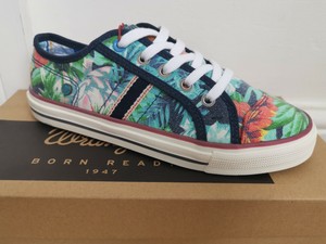 wrangler trainers ladies