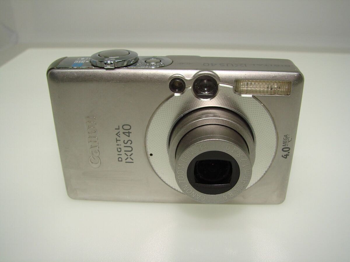 Canon IXUS 40 / PowerShot Digital ELPH SD300 4.0MP Digital Canon IXUS 40 / PowerShot Digital ELPH SD300 4.0MP Digital
