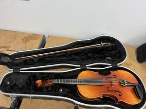 Tonklar Danela Violin