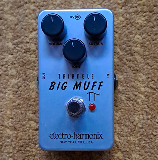 Electro Harmonix Triangle Big Muff Pi Fuzz TRIBM analog für E Gitarre & Bass
