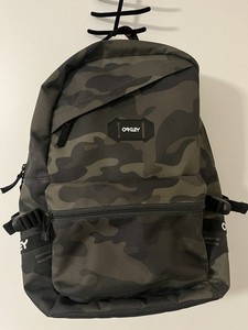 Oakley Hardshell Backpack | eBay