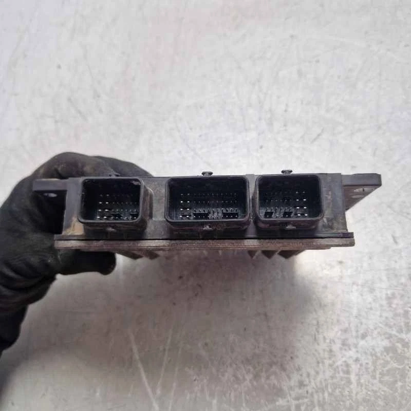 Centralina ecu motore Renault Megane II 1.5 DCI 2002-09 8200334419 8200469340 - Immagine 2 di 4