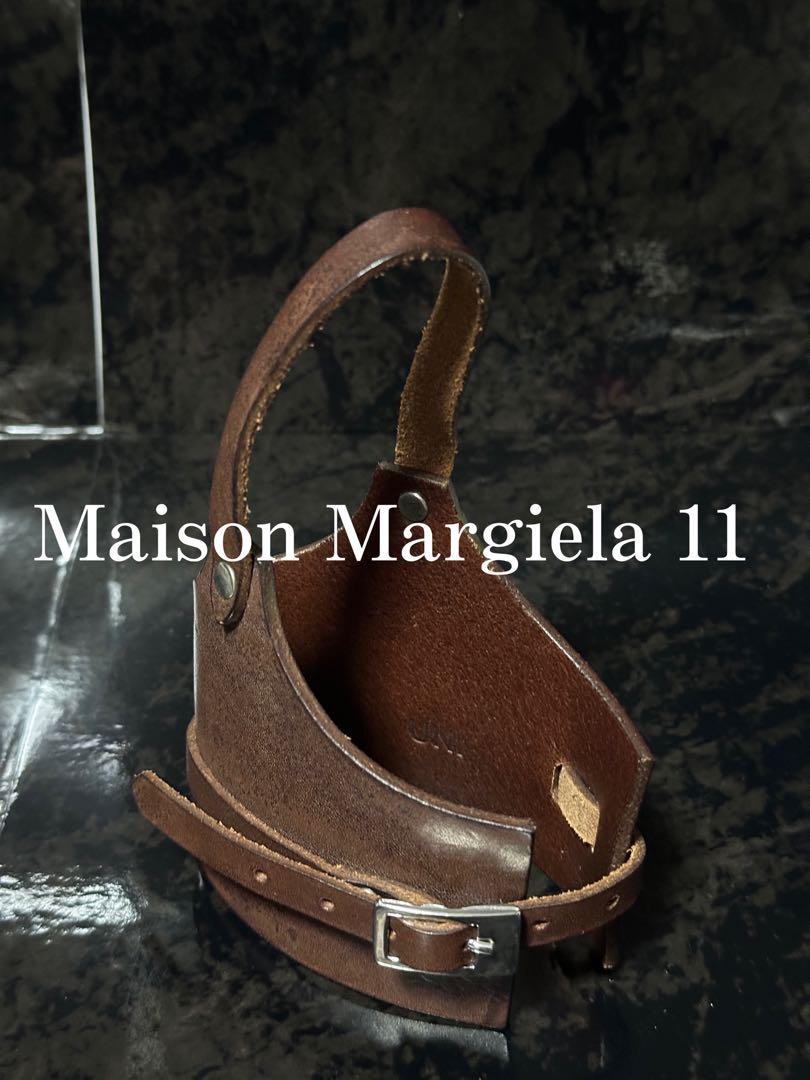 ⭐美品⭐Maison Martin Margiela 11 レザー ブレスレット ⭐美品⭐Maison Martin Margiela 11 レザー ブレスレット - メルカリ