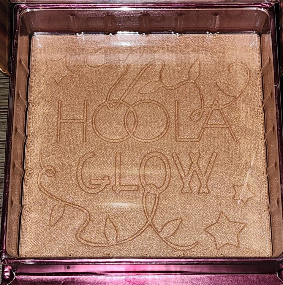 Benefit Cosmetics Hoola Glow Bronzer JUMBO Size with Brush .56oz double size - Image 2 of 4
