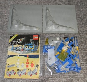 LEGO 6970 - Classic Space: Beta-1 Command Base - 1980 - NO BOX / PLEASE READ