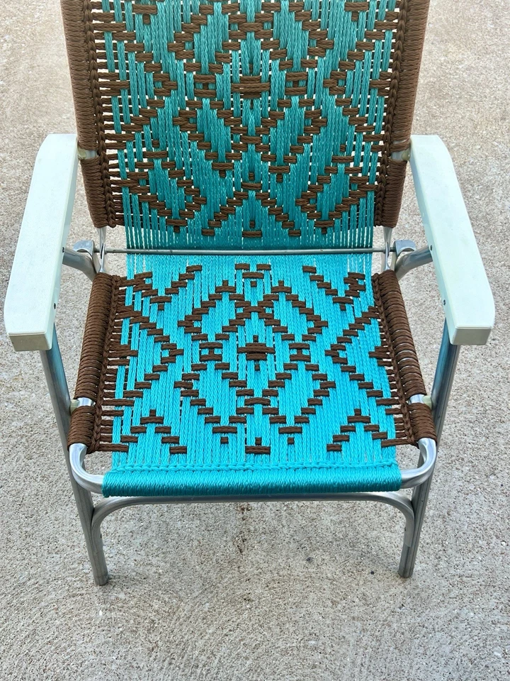 Silla de césped vintage hecha a mano macramé “Apache Summer” - Usada en excelente estado Foto 4 de 4