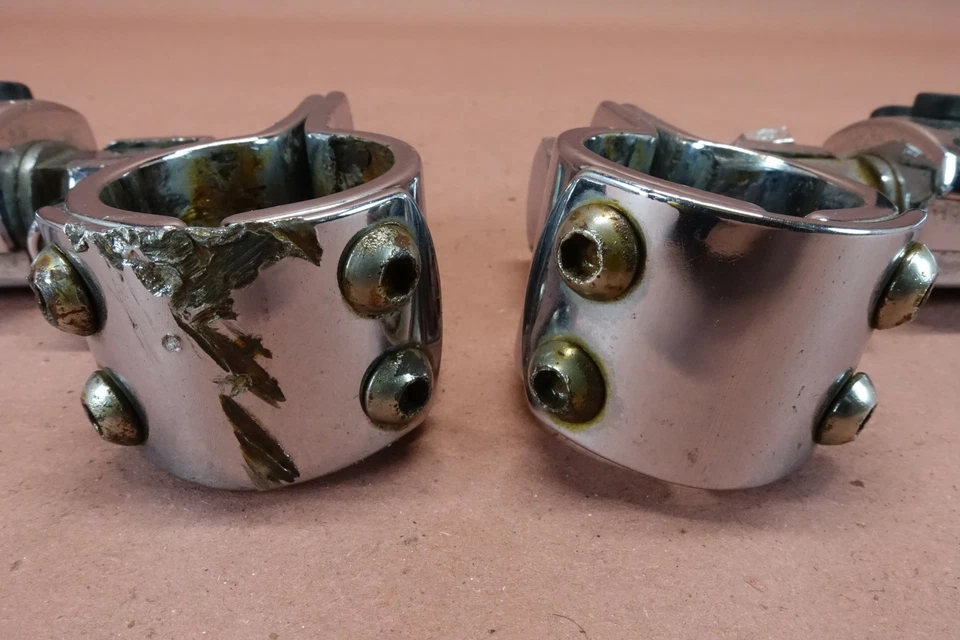 Harley-Davidson Softail Fat Boy 2000-2005 clavijas cromadas para carretera Foto 2 de 4