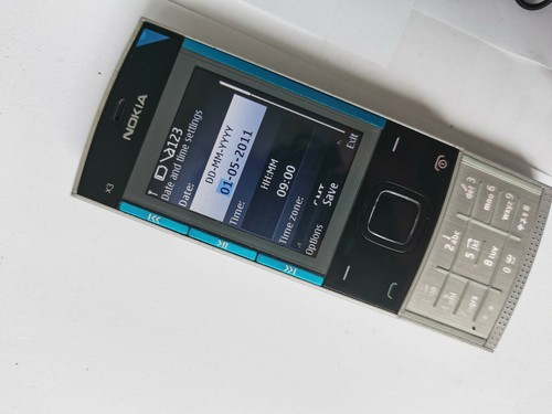Nokia X Series X3-00 - Black on red (Unlocked) Cellular Phone - 第 7/12 張圖片