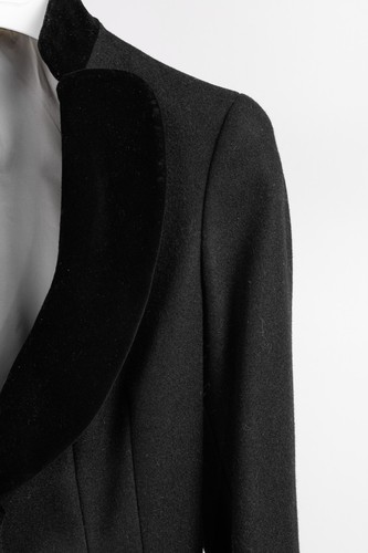 Alexander McQueen PF/12 Black Wool & Cashmere Velvet-Collar Peplum Blazer, Sz M - Picture 7 of 11