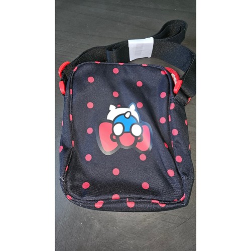 Hello Kitty converse cross body purse brand new with tags. - Picture 2 of 2