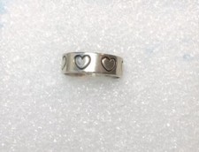 BELL TRADING POST Signed NAVAJO STERLIING SILVER HEART PATTERN BAND RING