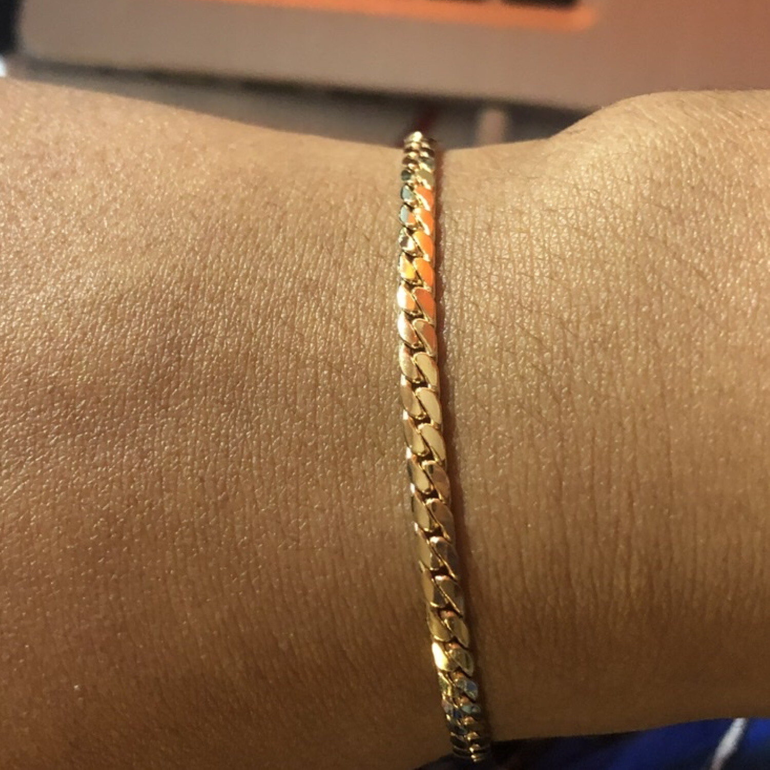 Bracelet maille anglaise bombée plaqué or 18k : oubliez les bijoux qui noircissent et s'oxydent