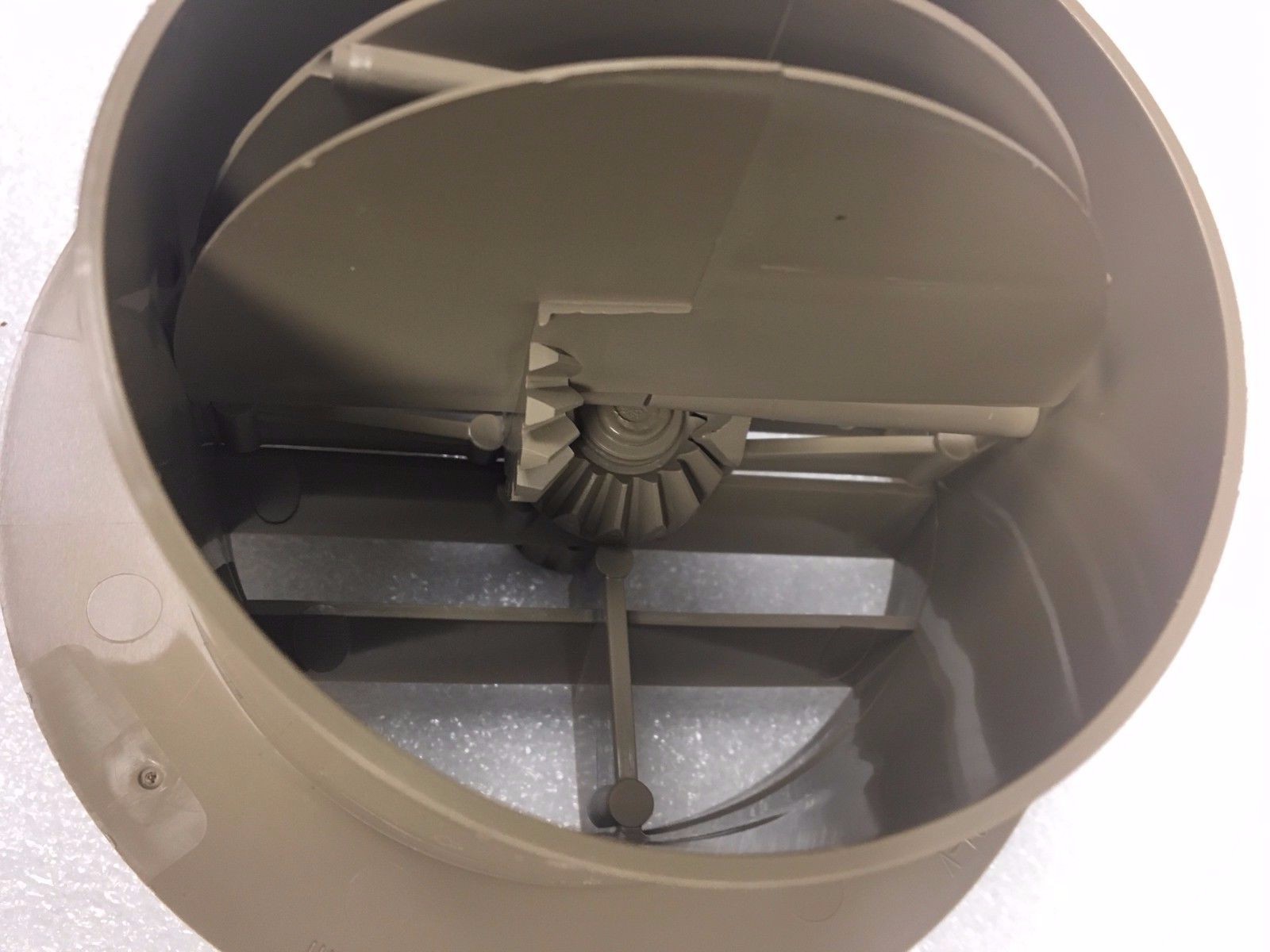 как выглядит 5 1/2" Face 4" Back BEIGE Round Rotaire Grille Damper Heat AC Register Vent RV фото