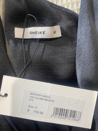 Sheike Mystery dress - Picture 3 of 3