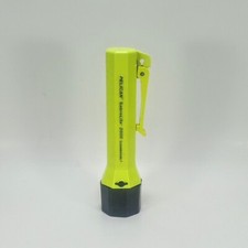 Pelican Sabrelite 2000 Yellow Submersible Xen...