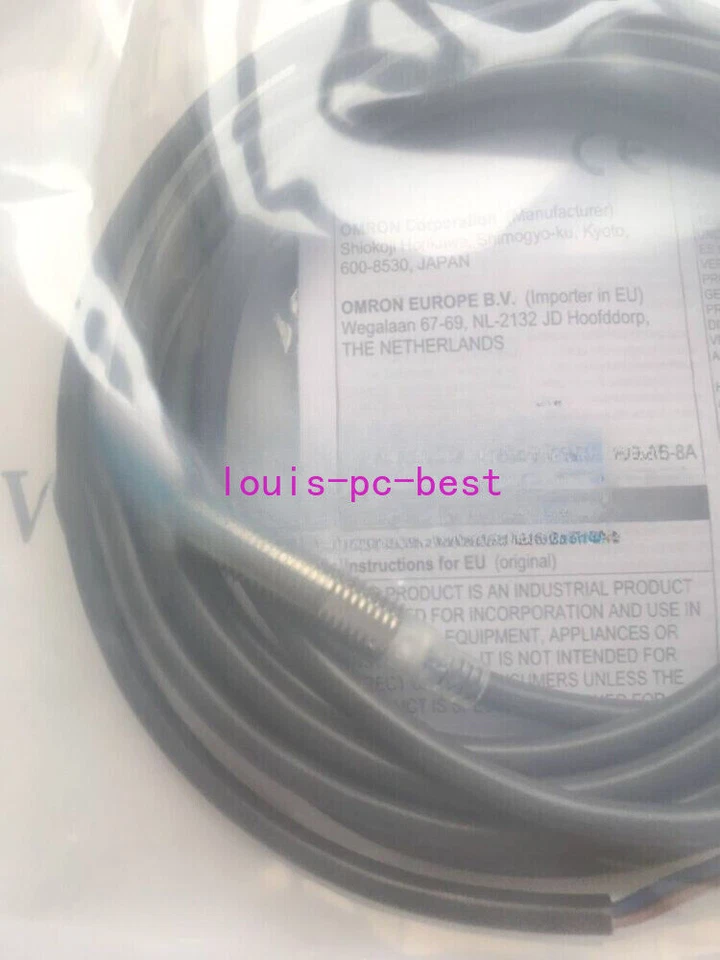 1Pcs New For Omron Proximity Switch E2EM-X2C2 - Image 2 of 4