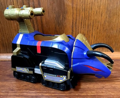 imaginext power rangers blue ranger and triceratops