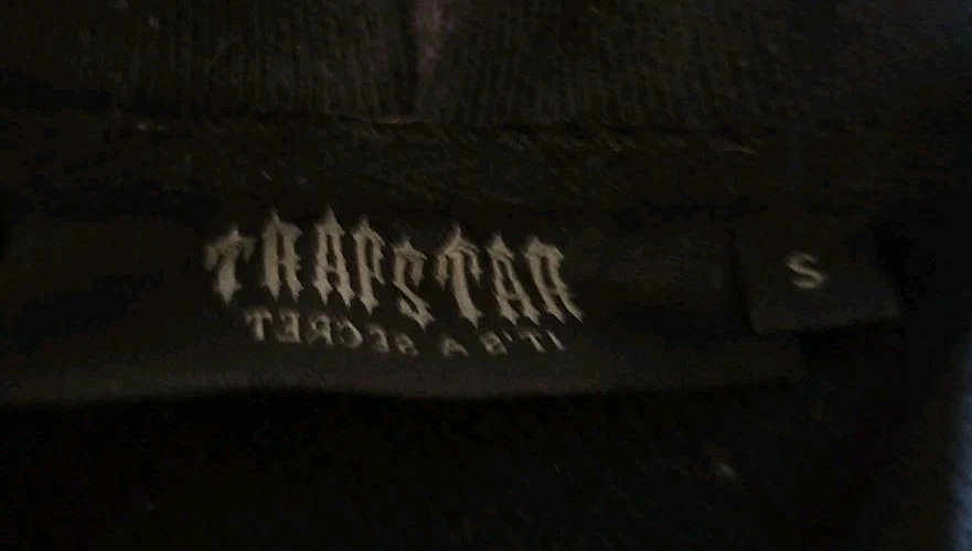 UNDERCOVER Trapstar Felpa con Cappuccio Piccola 'È Un Segreto