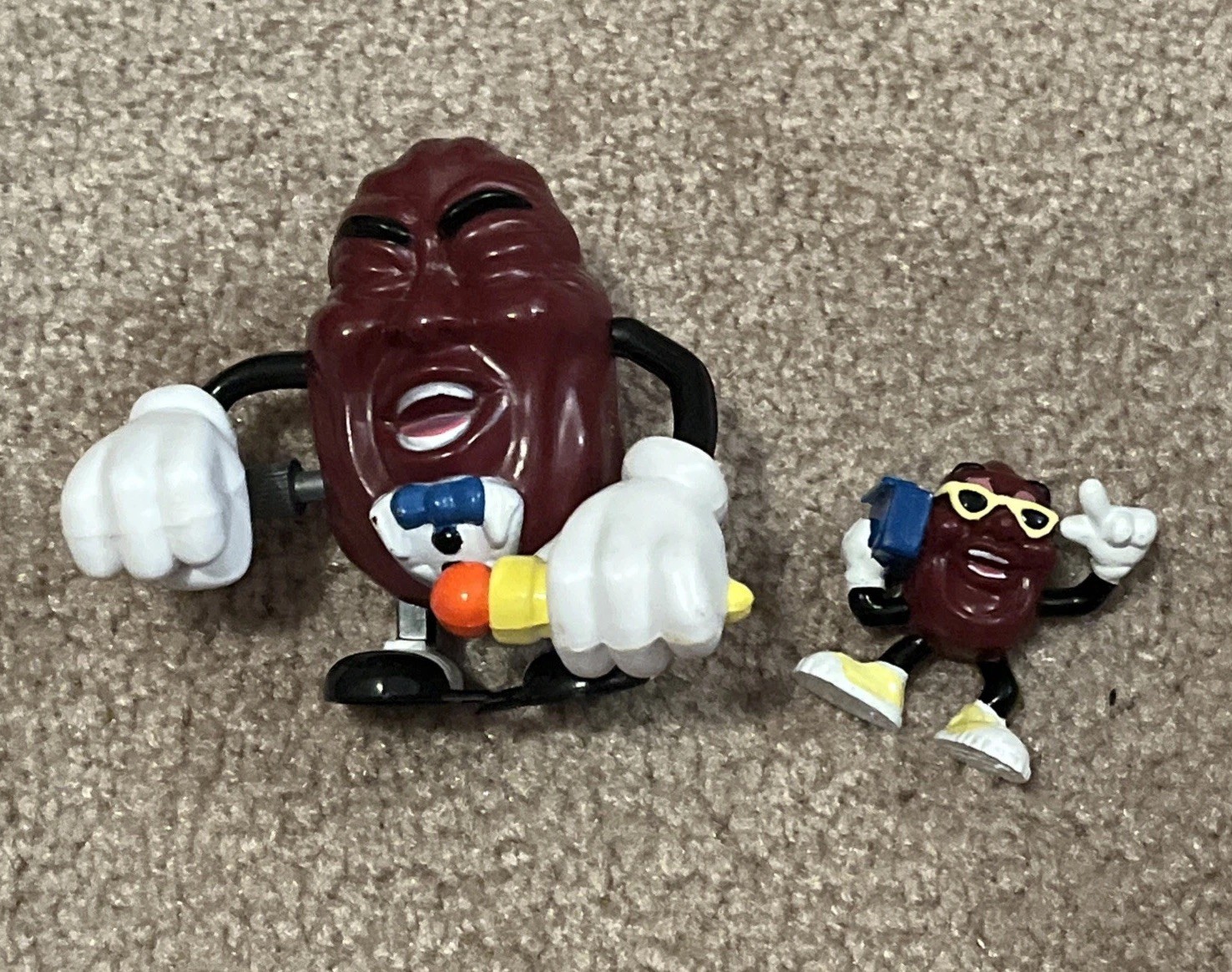 Picture 1 of 4