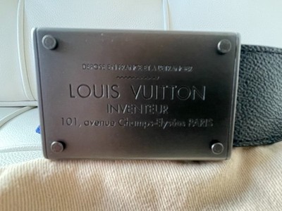Louis Vuitton Gürtel neu ungetragen 795 Euro