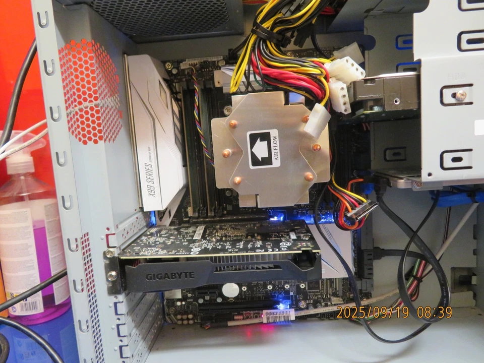 Gaming PC Terra 1000925 Core i7-6800K 3,4GHZ/16GB/240GB SSD +1TB HDD Win 11 24H2 - Bild 3 von 4