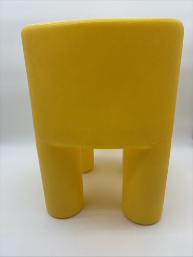 Vintage Little Tikes CHILD SIZE yellow Chunky Chair Sturdy Plastic Made In USA - Picture 5 of 7
