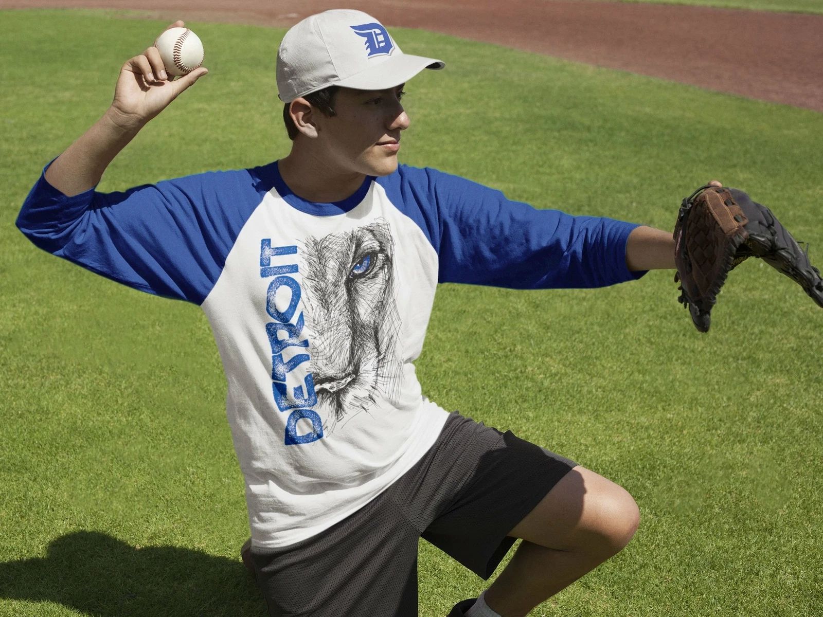 Lion Eye Detroit Unisex 3\4 Sleeve Baseball Tee