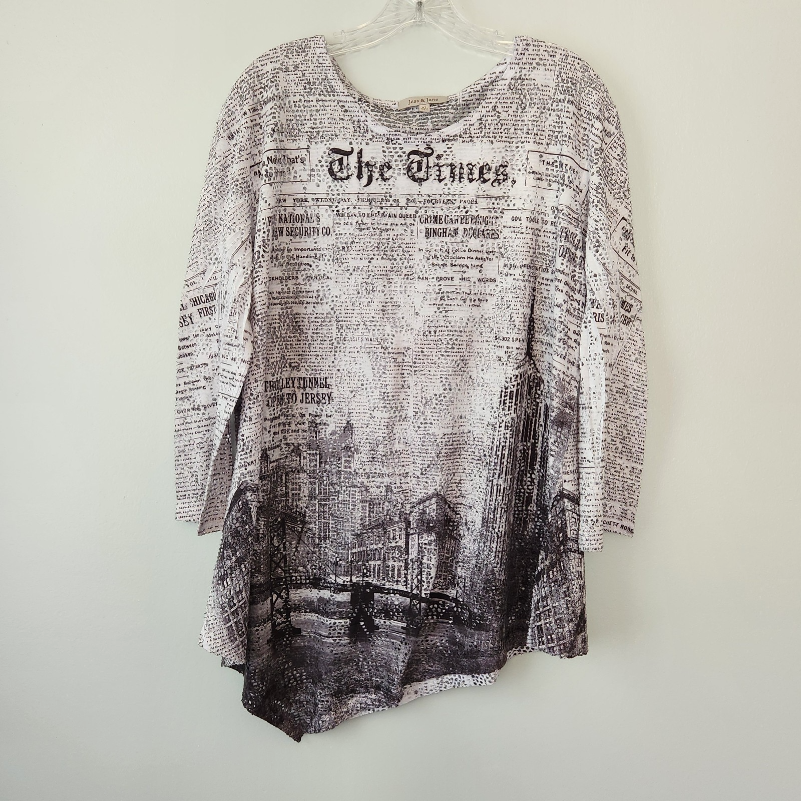 Jess & Jane Women's XL Tunic with NYC Times Cityscape Print Featuring Empire State Building  