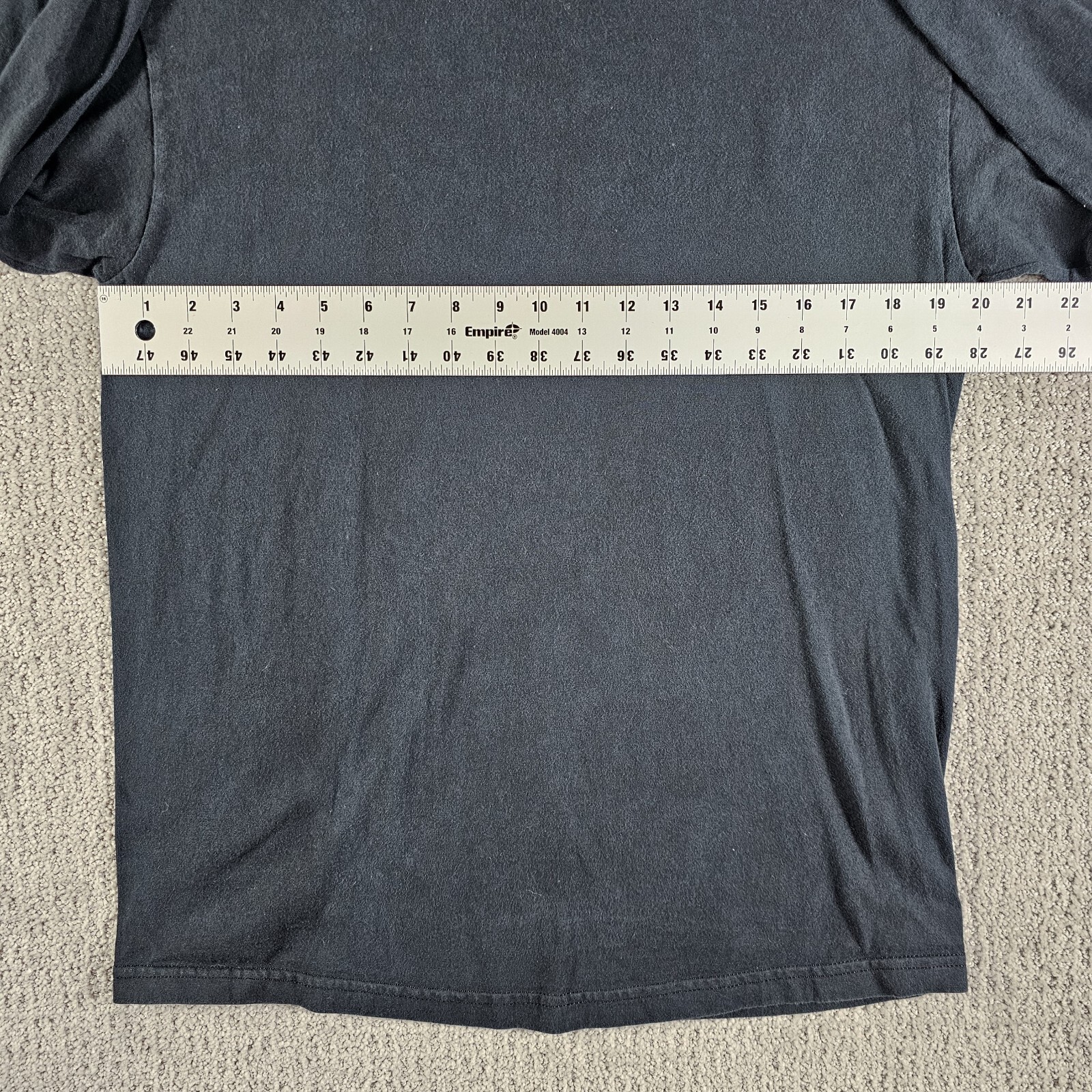 Vintage 90's Reebok Buccaneers Sleeve Black/Red Medium Mock Neck VTG T-Shirt thumbnail 4