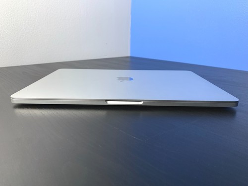 Apple MacBook Pro 13" Silver Touch Bar 3.1GHz Core i5 16GB RAM 512GB SSD - Bild 11 von 12
