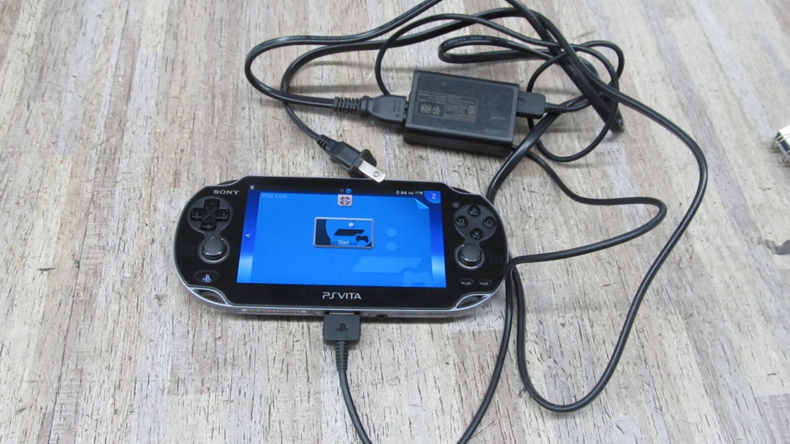 TESTED Sony PCH1001 BLACK PS Vita Console W/ CHARGER FREE SHIPPING eBay