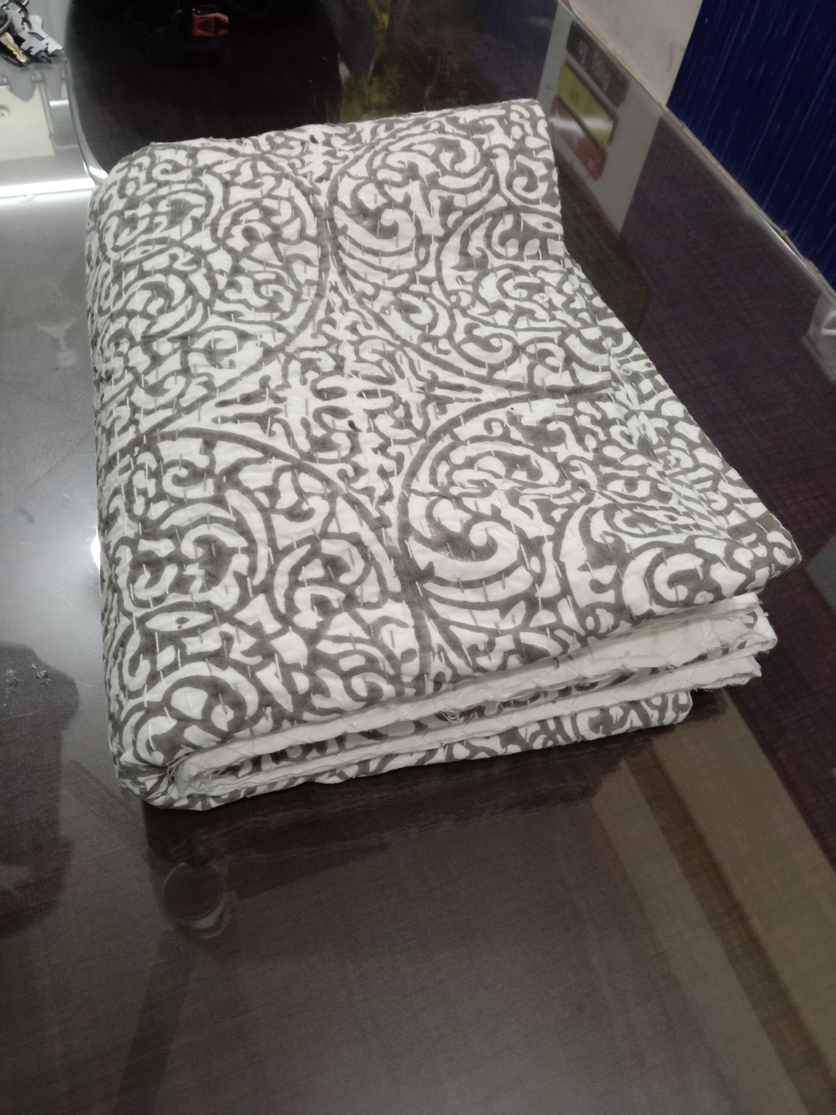 Picture 3 of 6