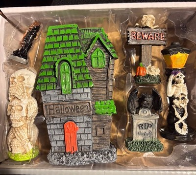Miniature Halloween Fairy Garden: Figures,House,Skeletons,Cat & More! NEW
