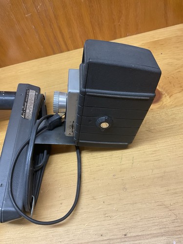 ¡OFERTA!l - Cámara de película Bell & Howell vintage con barra de luz correcta - ¡$12,50! - Imagen 8 de 9