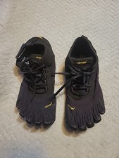 Vibram FiveFingers WOMEN V-TREK 19W7401 Size 8-8.5 USA Black